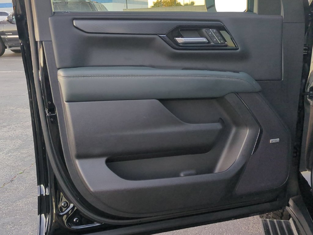 2026 GMC Yukon XL AT4 - Photo 26