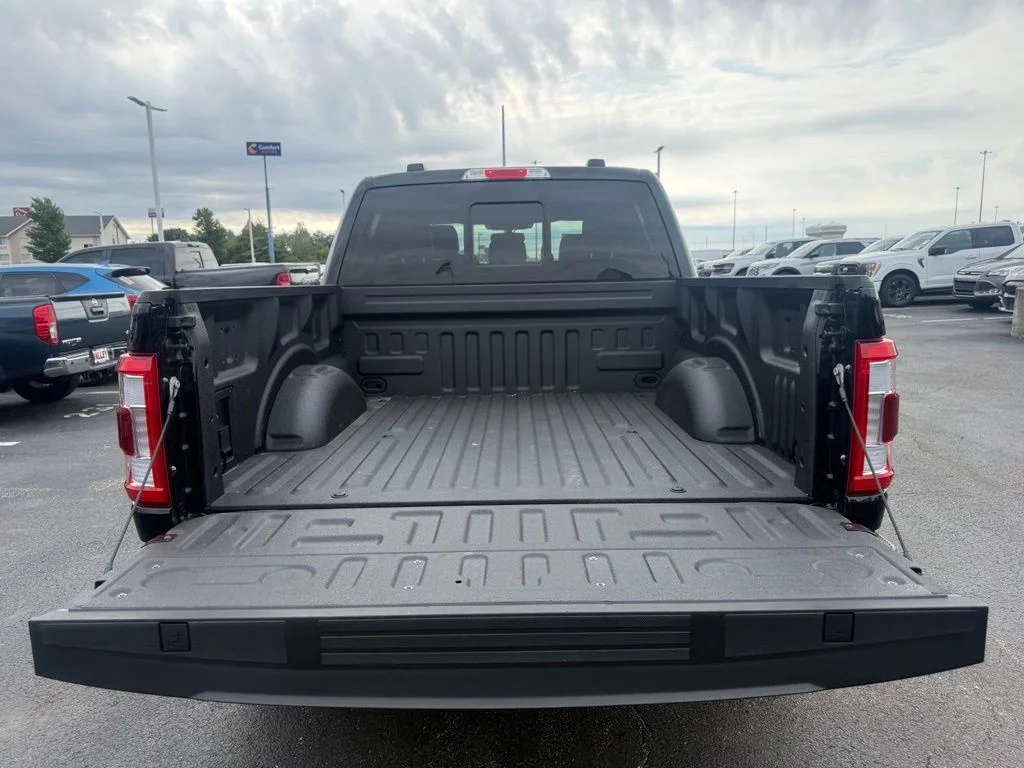 Used 2023 Black Ford Lariat image 58