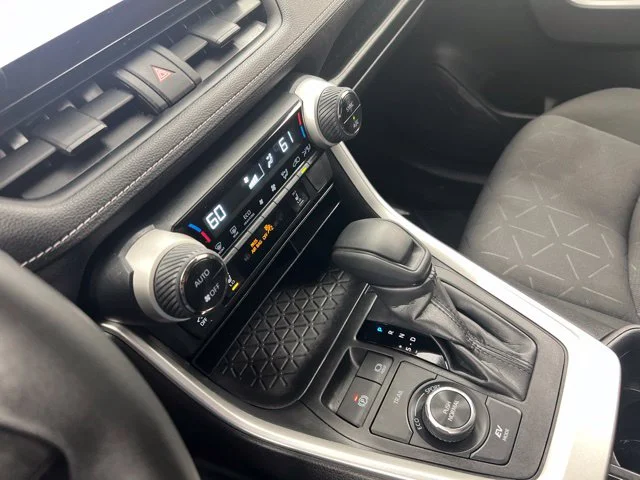 Used 2023 Silver Toyota XLE image 18