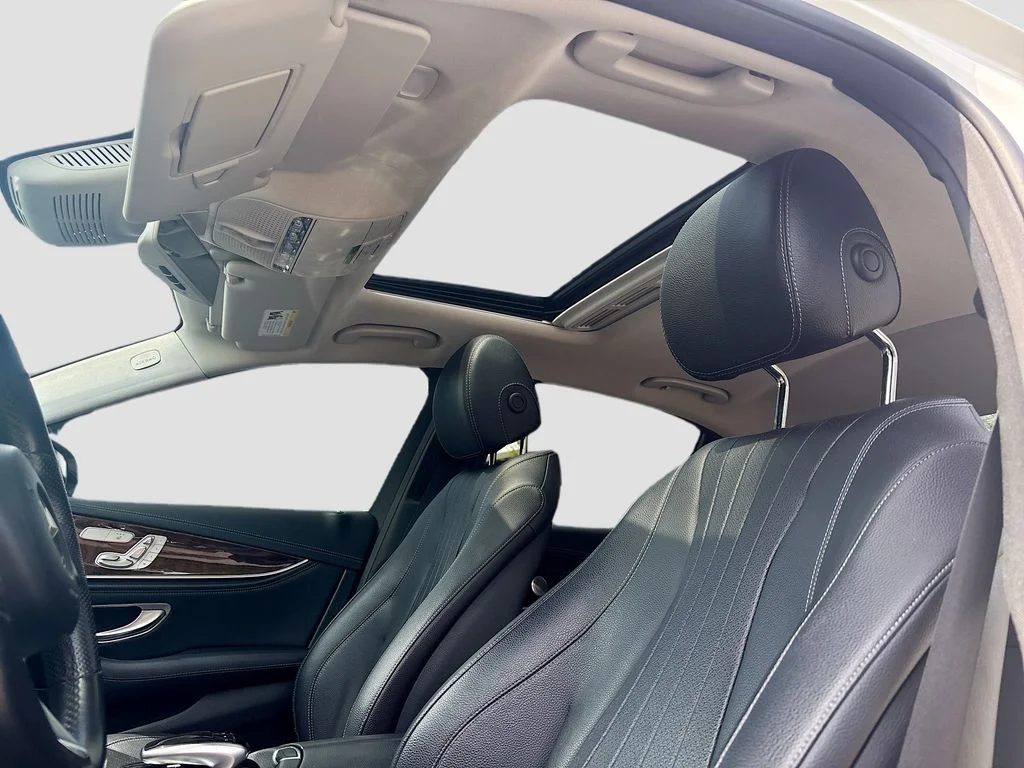Used 2018 Polar White Mercedes-Benz E 300 image 41