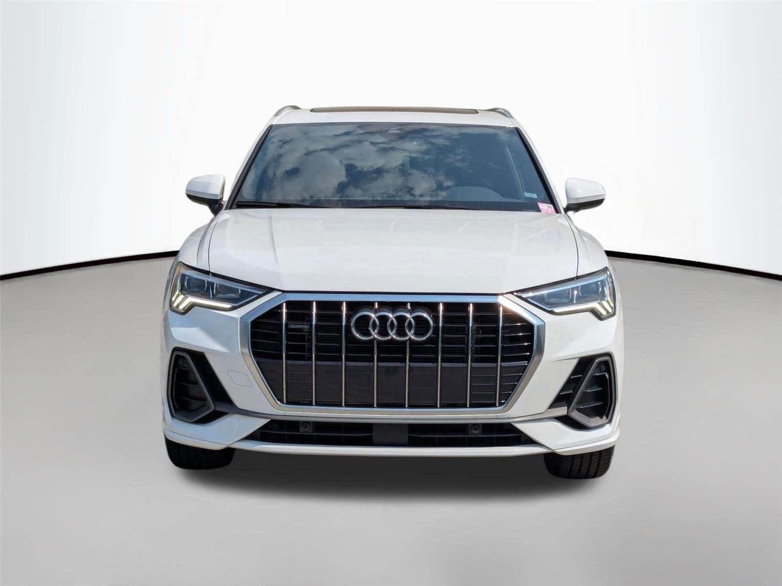 Used 2025 Arkona White Audi S line Premium image 2