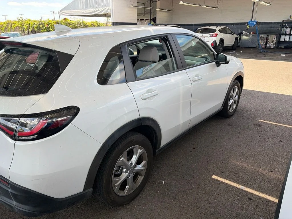 Used 2024  Honda LX image 23