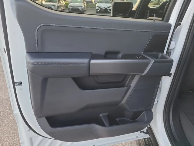 Used 2024 White Ford XLT image 11