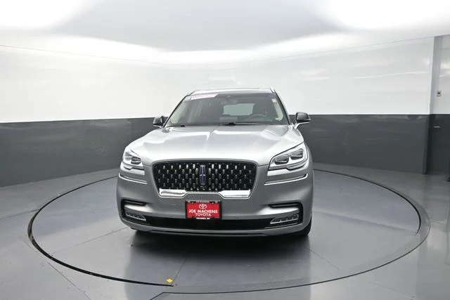 Used 2022 Silver Lincoln Grand Touring image 42
