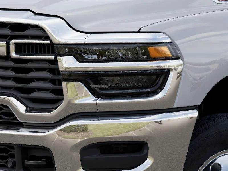 New 2026 Bright White Clear-Coat Exterior Paint RAM Tradesman image 38