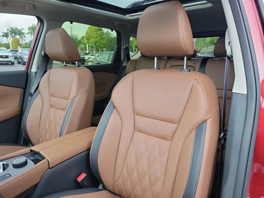 New 2026 Red Nissan Platinum image 20