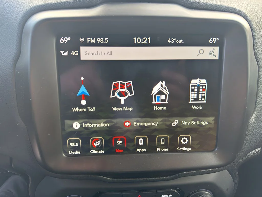 Used 2023 Colorado Red Clearcoat Jeep Trailhawk image 25
