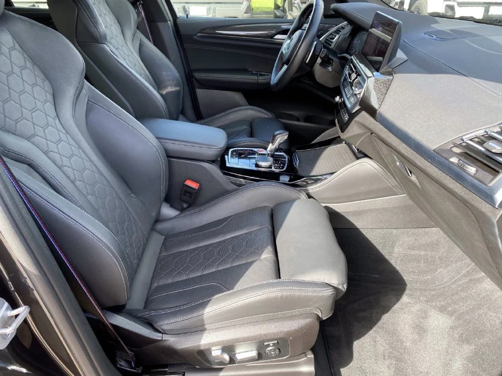 Used 2023 Dark Graphite BMW M image 25