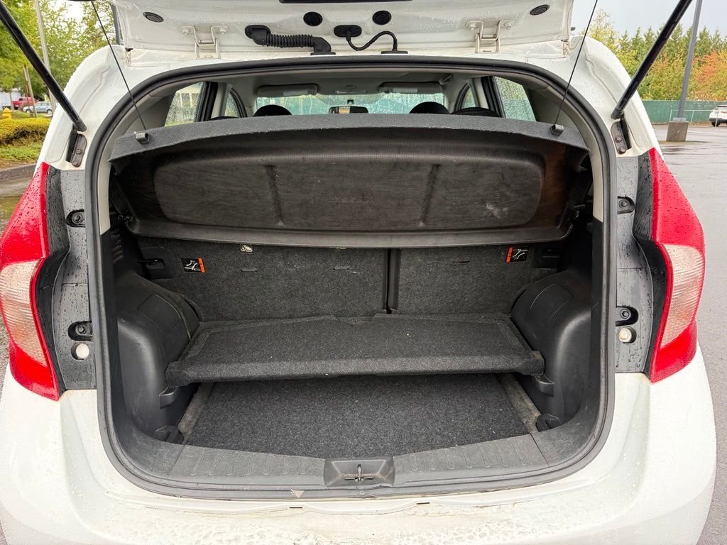 Used 2016 Fresh Powder Nissan SV image 18