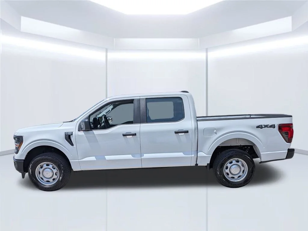 New 2026 White Ford XL image 2