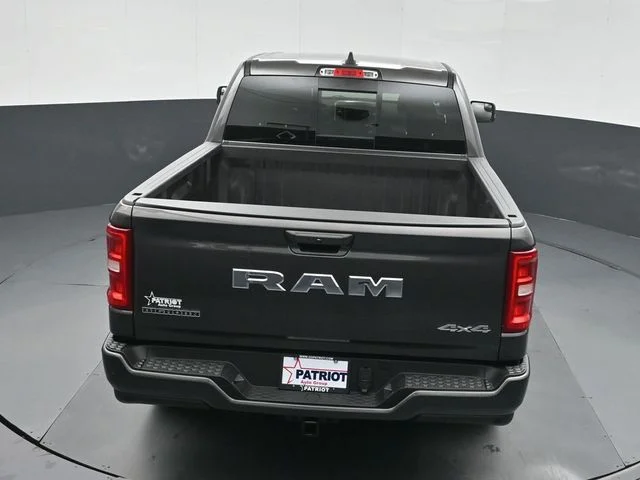 New 2026 Granite Crystal Metallic Clear-Coat Exterior Paint RAM Big Horn/Lone Star image 32
