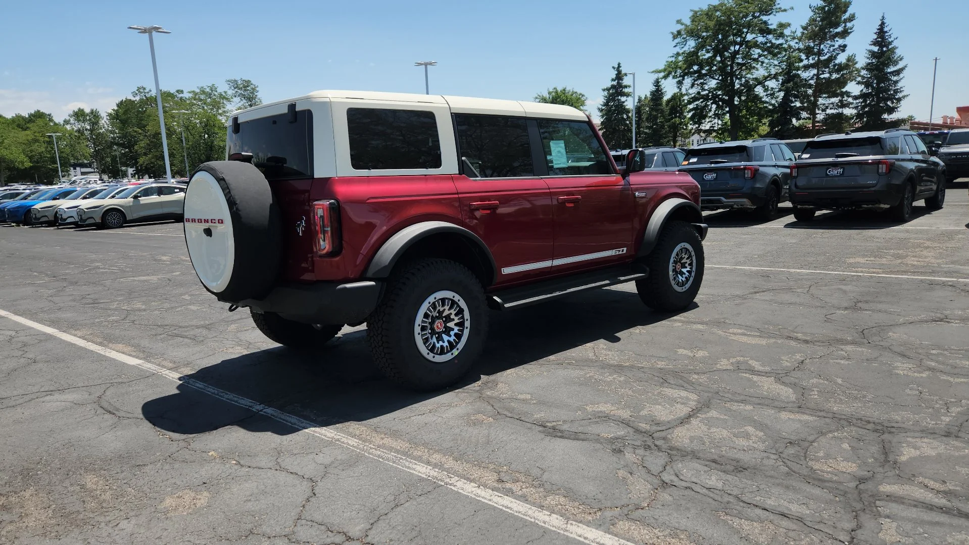 New 2026 Ruby Red Metallic Tinted Clearcoat Ford Outer Banks image 7
