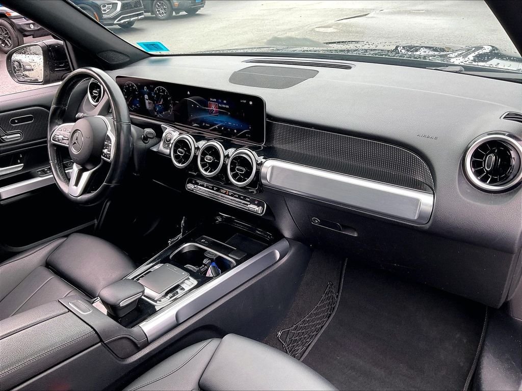 Used 2020 Cosmos Black Metallic Mercedes-Benz GLB 250 image 13