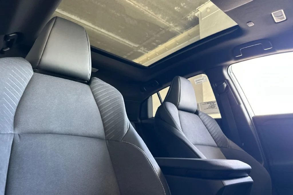 New 2027 Wind Chill Pearl <sup>1</sup> Toyota  XSE image 18