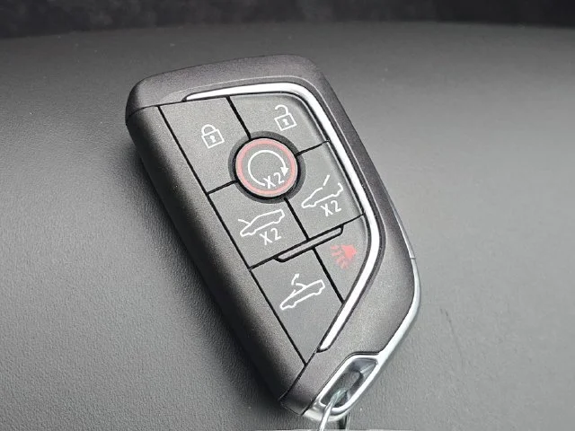 Used 2023 Hypersonic Gray Metallic Chevrolet 3LT image 27