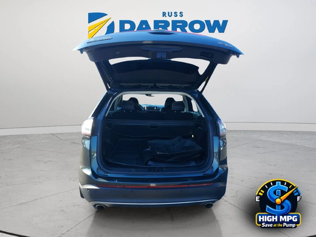 Used 2015 Gray Ford SEL image 32