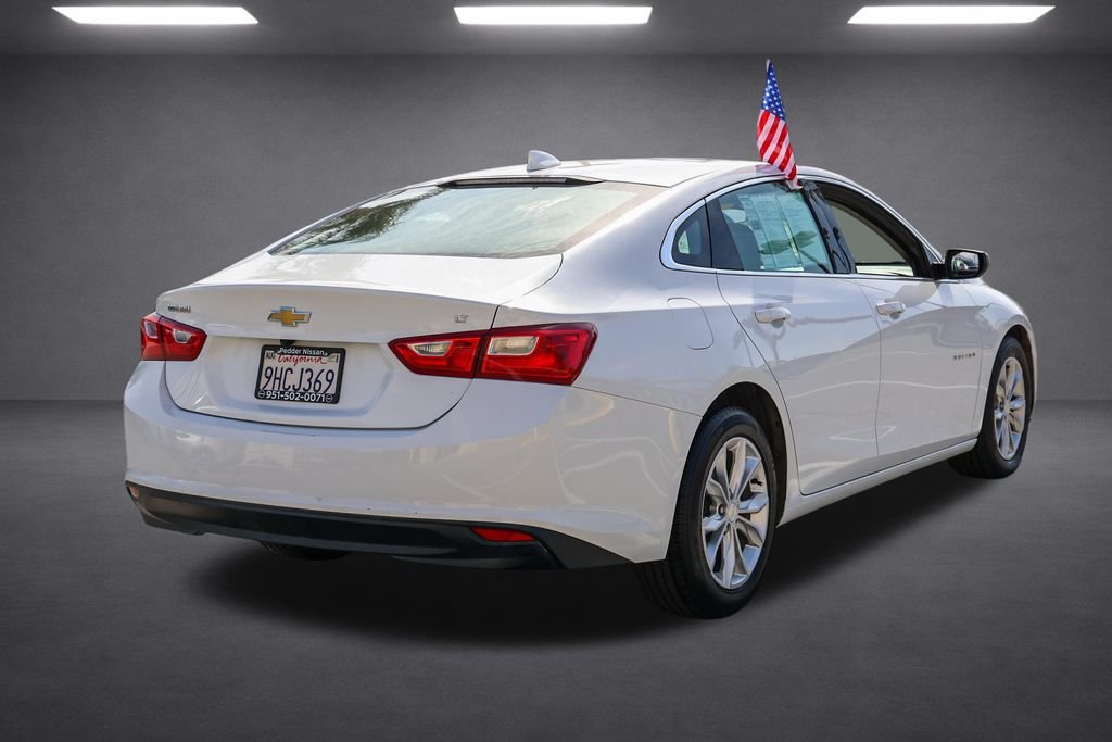 Used 2023 White Chevrolet LT image 3