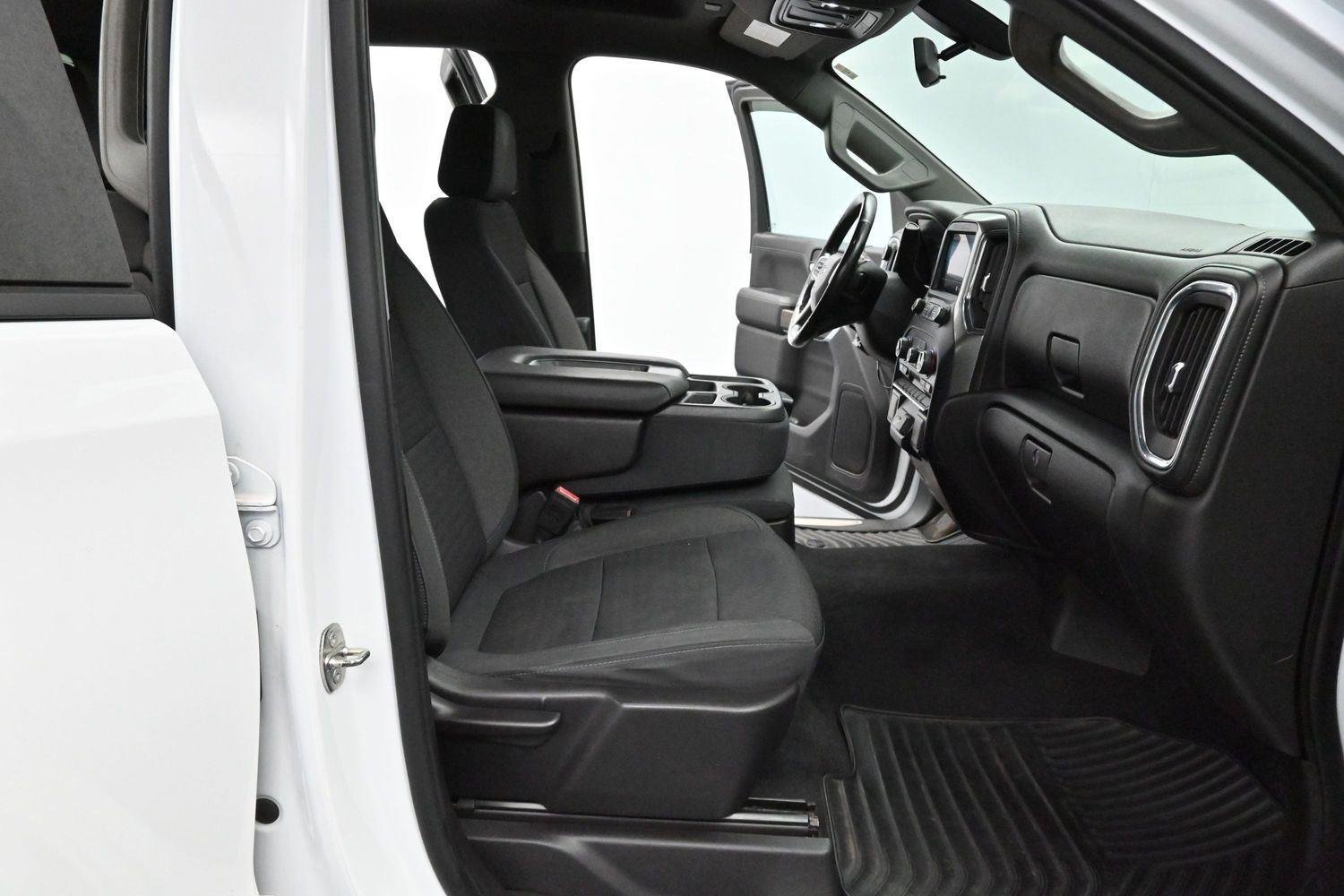 Used 2020 Summit White Chevrolet RST image 31