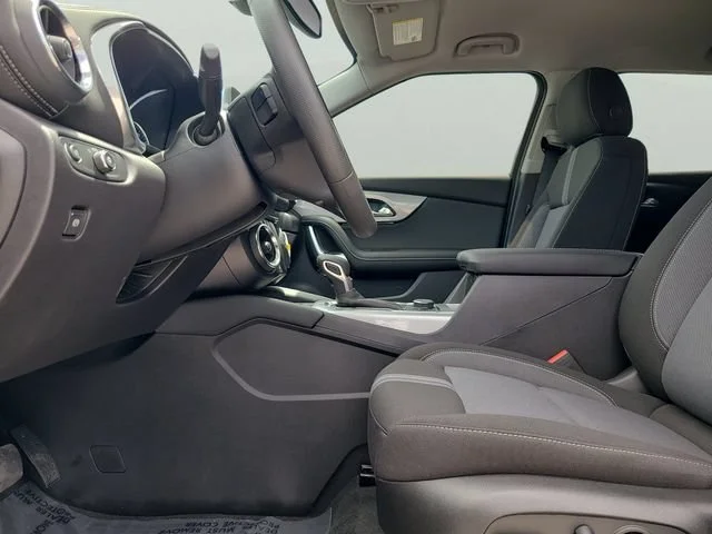 New 2026 Black Chevrolet 2LT image 22
