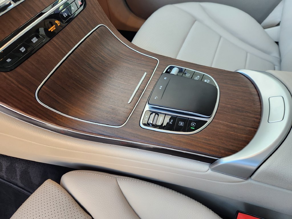 Used 2022  Mercedes-Benz GLC 300 image 20