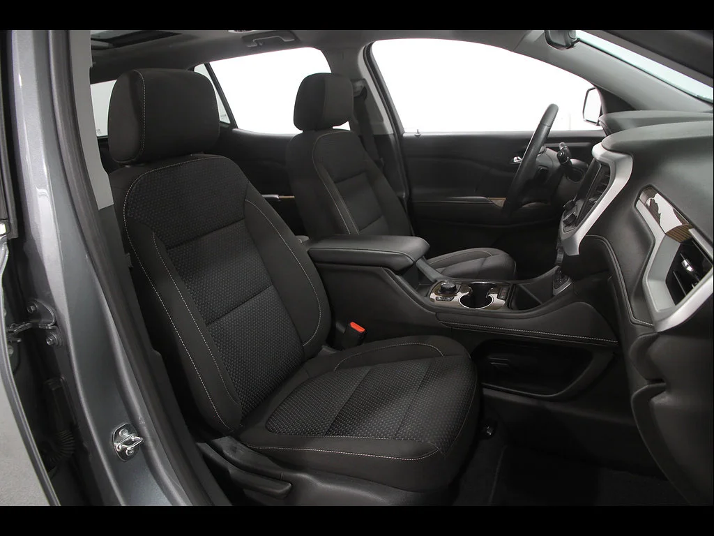 2023 GMC Acadia SLE - Photo 18