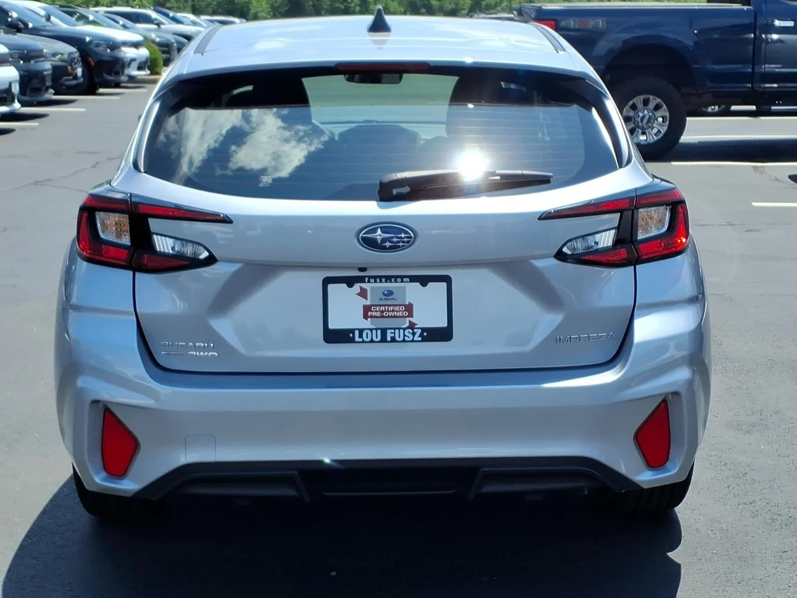 Used 2025 Ice Silver Metallic Subaru SEDAN image 30