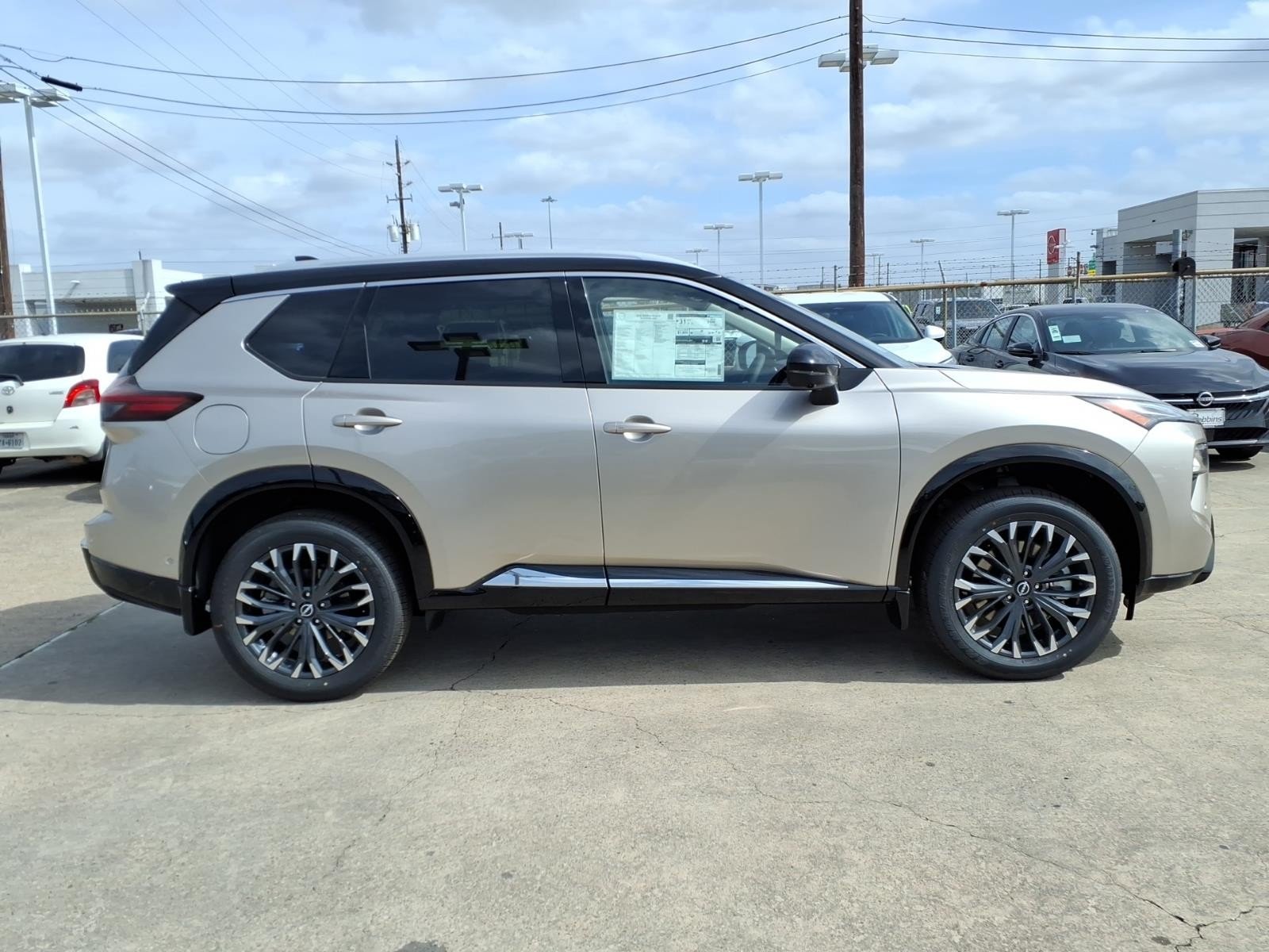 2026 Nissan Rogue Platinum Silver at Robbins Nissan