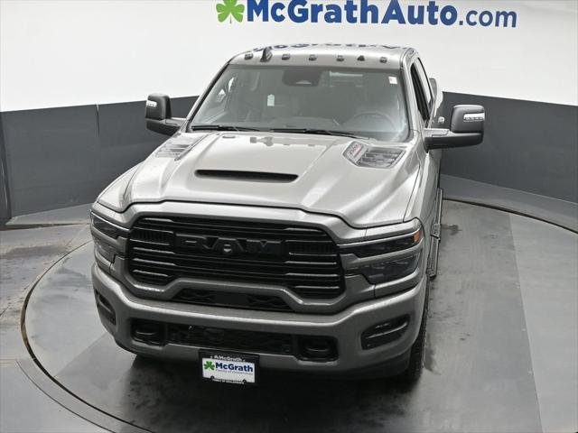 New 2026 Ceramic Gray Clear-Coat Exterior Paint RAM LARAMIE image 26