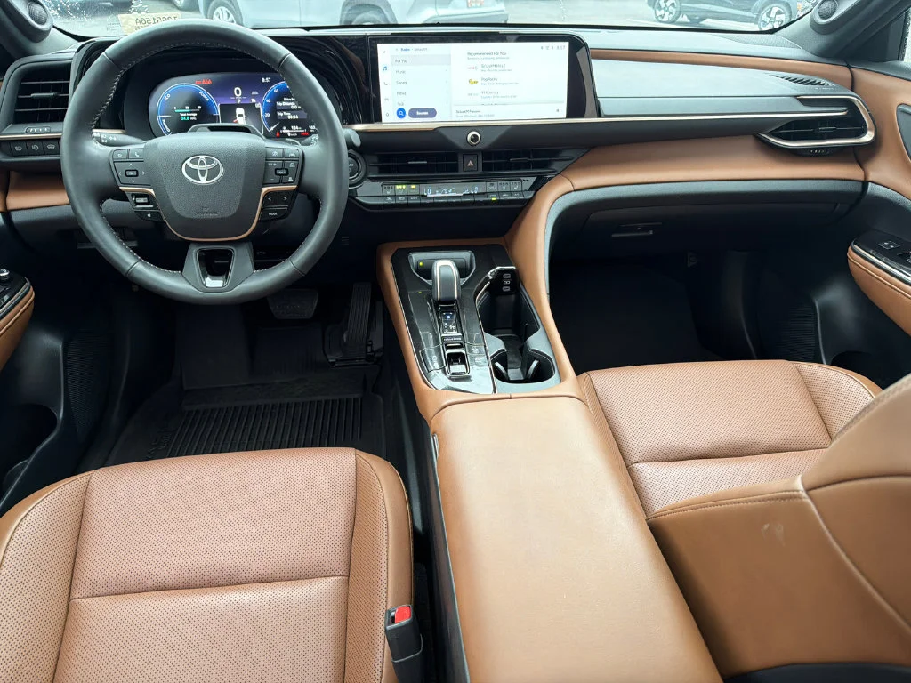 Used 2025 White Toyota Limited image 23