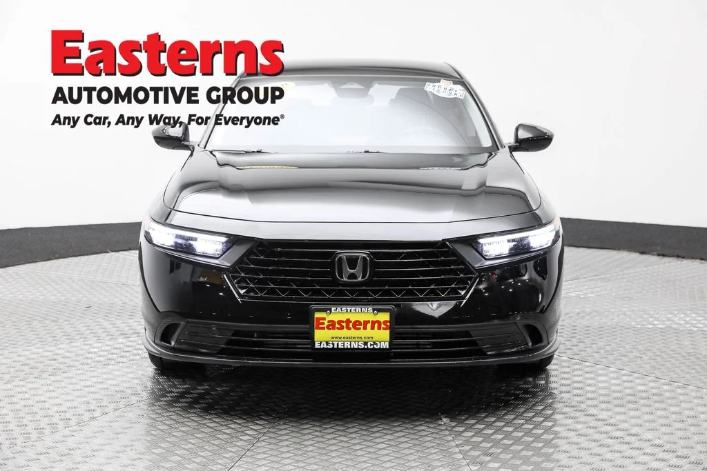 Used 2024 Black Honda LX image 2