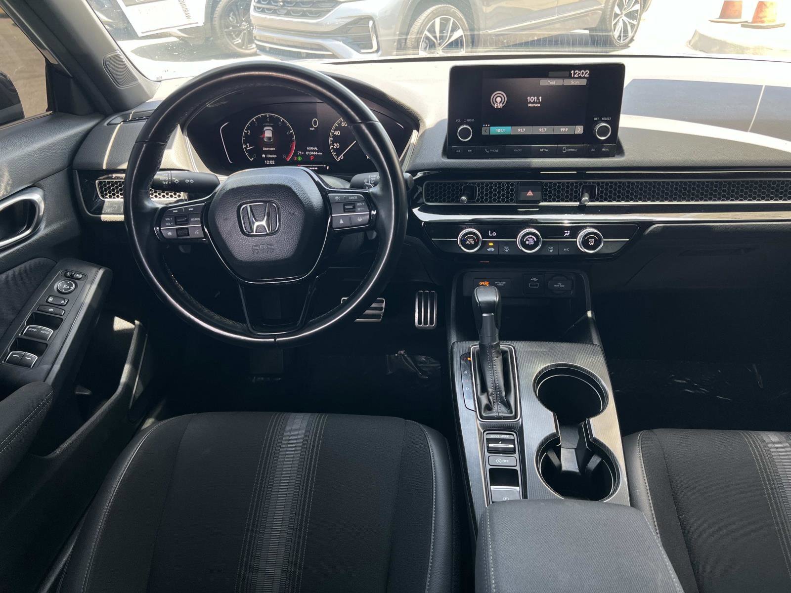 2024 Honda Civic Hatchback Sport - Photo 36