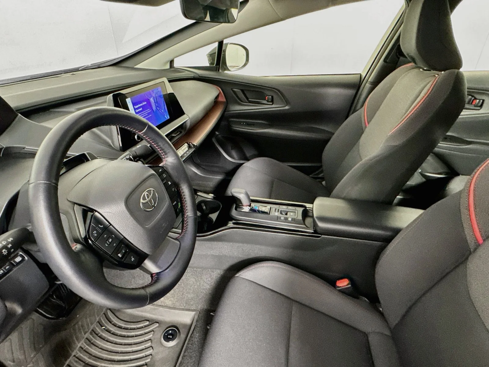 Used 2023 Silver Toyota SE image 8