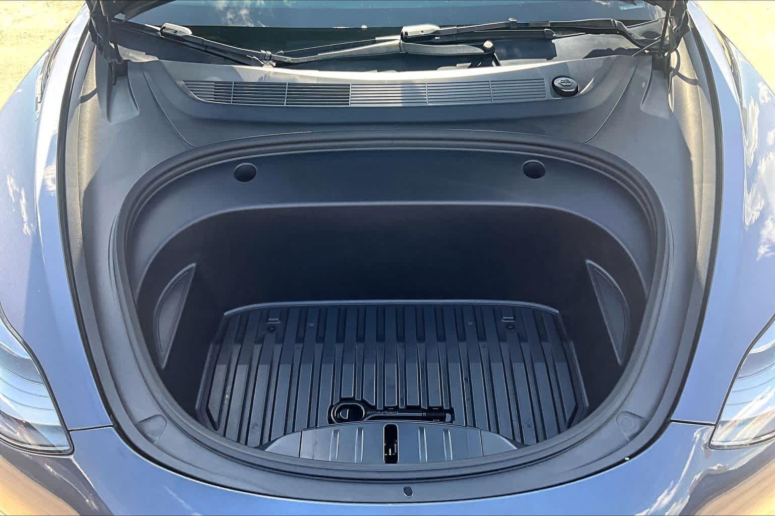 Used 2023 Midnight Silver Metallic Tesla  image 29