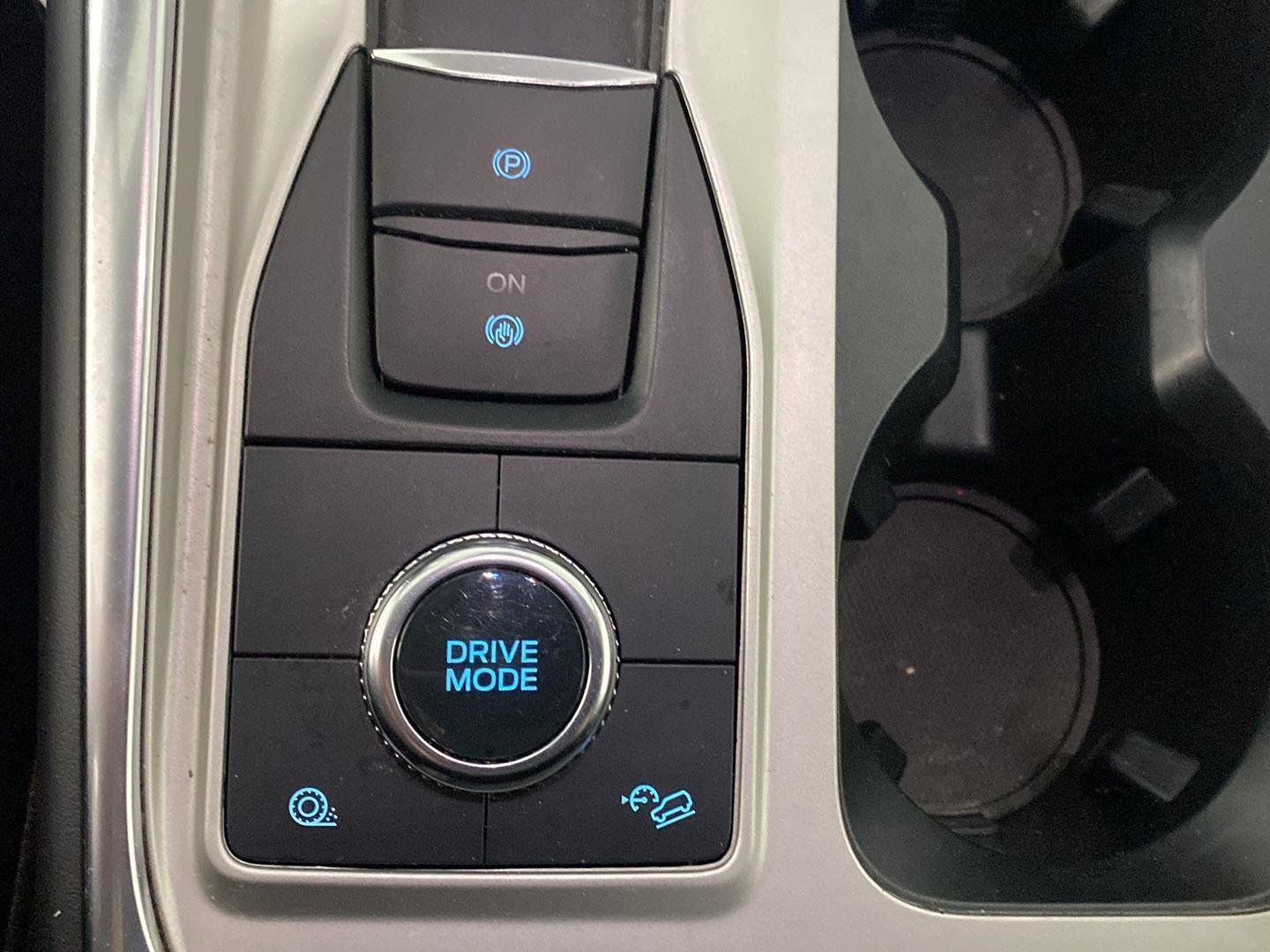 Used 2023 Silver Metallic Ford XLT image 8