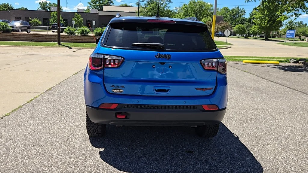 2025 Jeep Compass Trailhawk - Photo 31