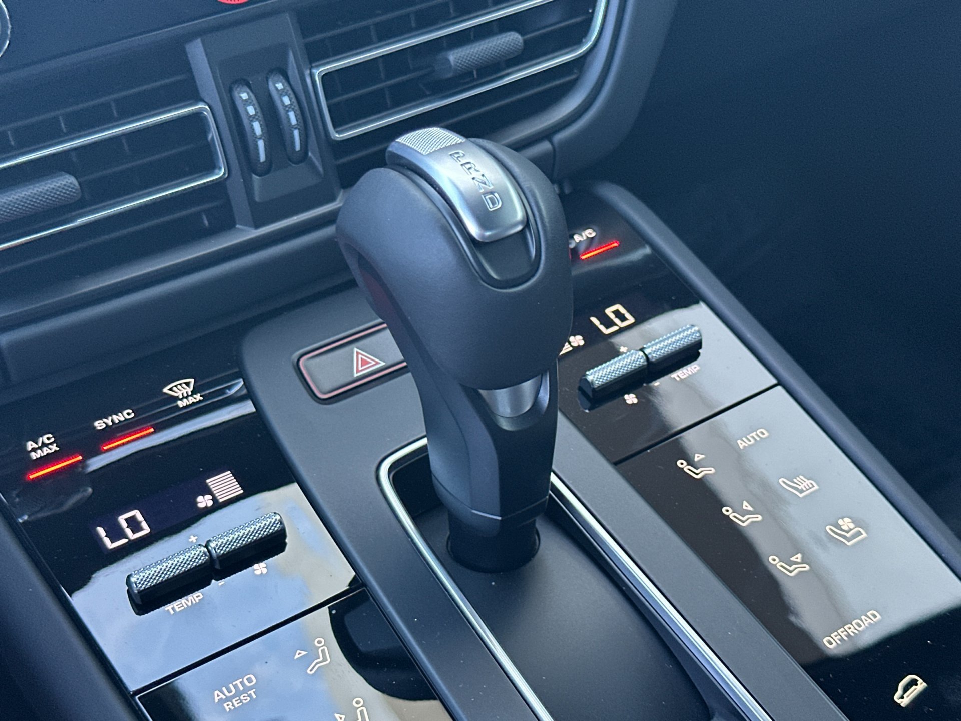 2026 Porsche Macan S - Photo 20