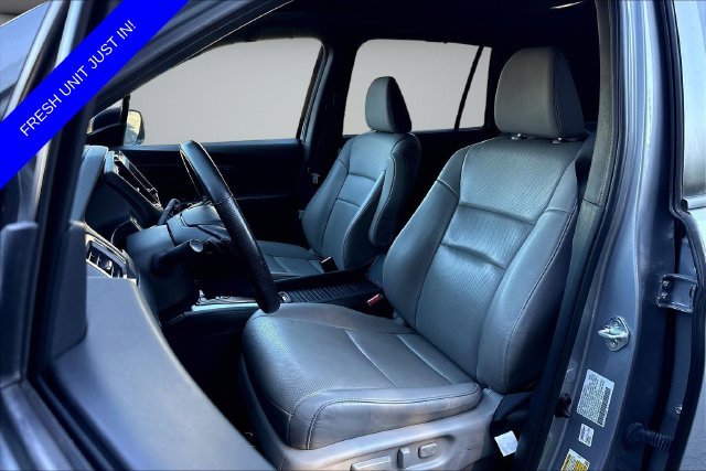 Used 2023 Gray Honda EX-L image 23