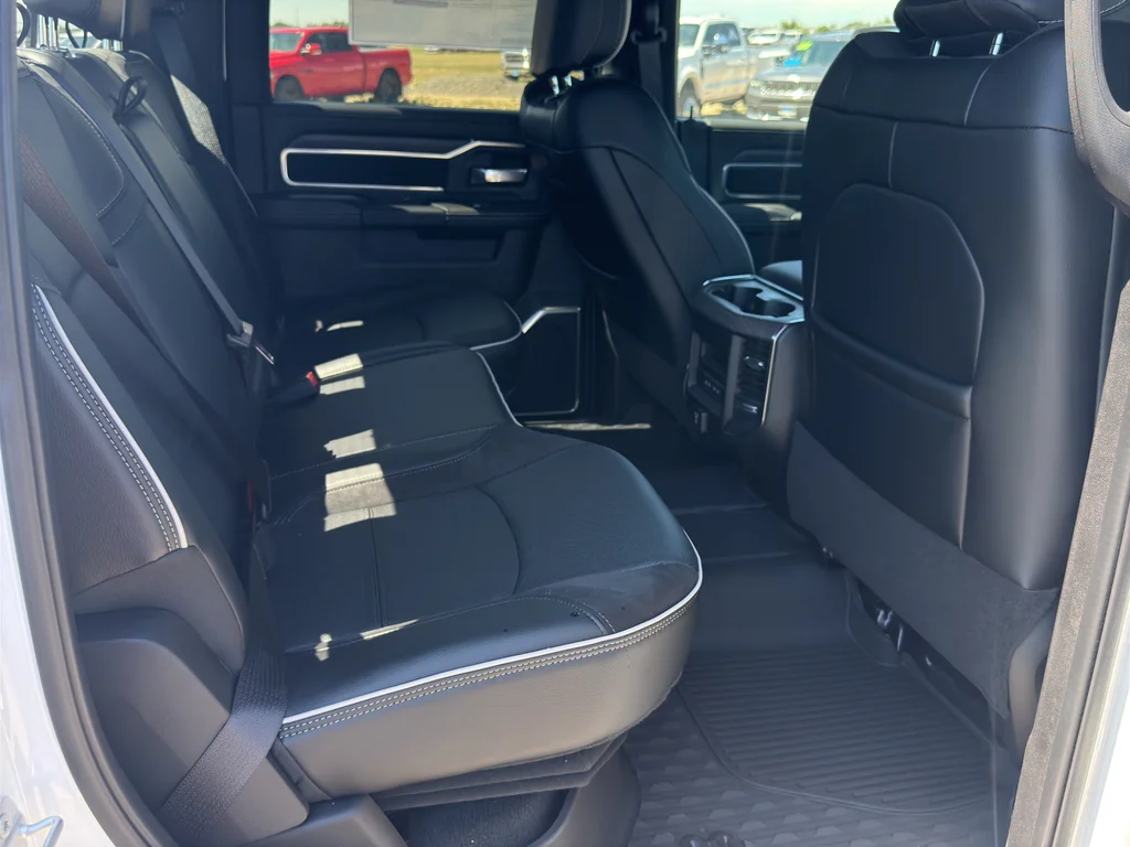 New 2026 Bright White Clear-Coat Exterior Paint RAM Laramie image 15