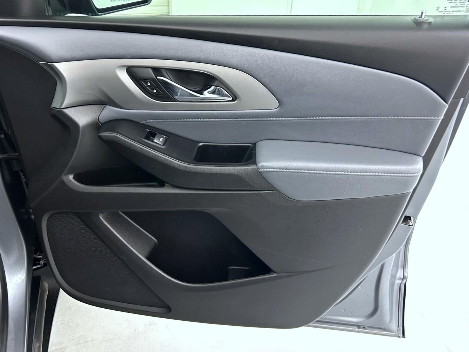 Used 2019 Gray Chevrolet LT image 16