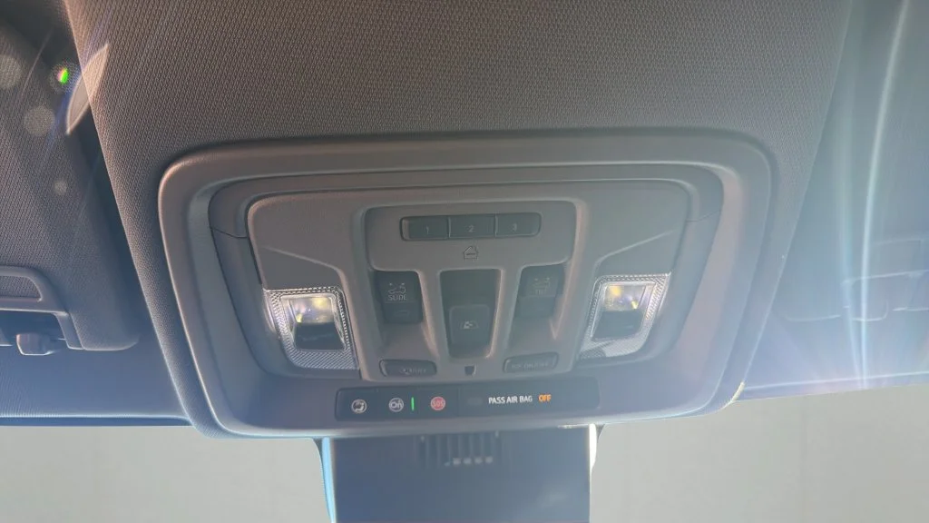 2026 GMC Sierra 1500 SLT - Photo 25