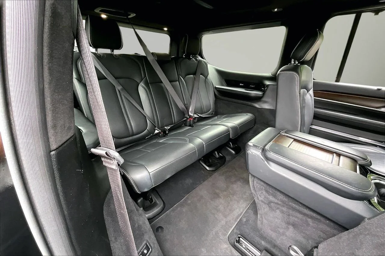 Used 2023 Black Jeep Series II image 25