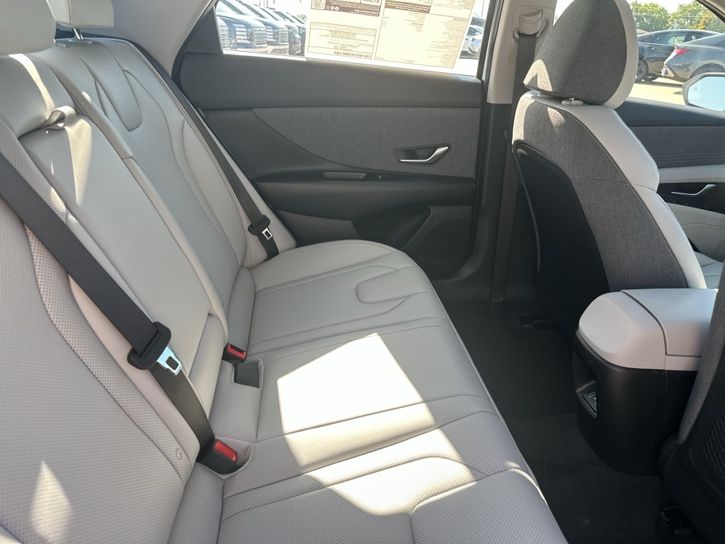 New 2026 Serenity White Hyundai Limited image 5