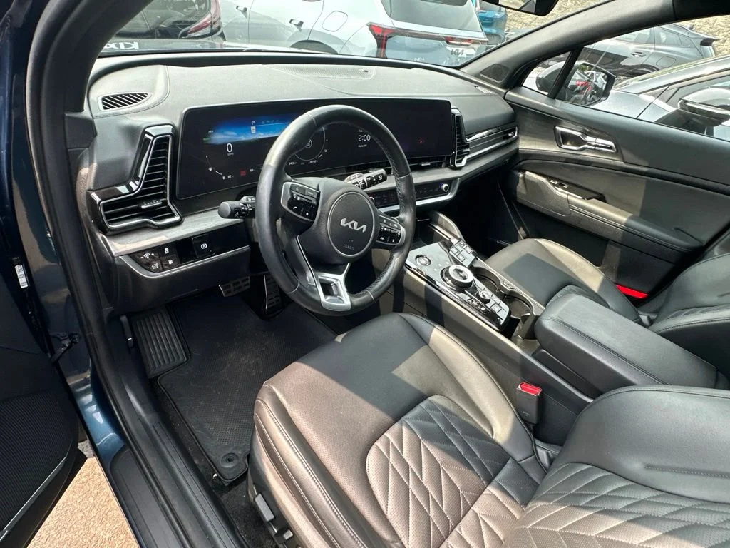 Used 2024 Blue Kia X-Line Prestige image 7