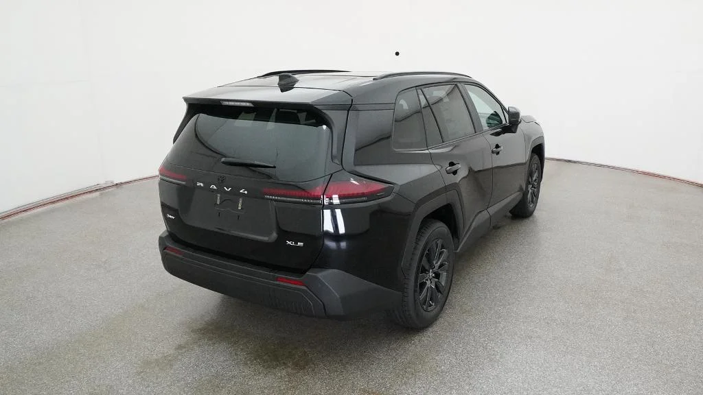 New 2026 Midnight Black Metallic Toyota XLE Premium image 22