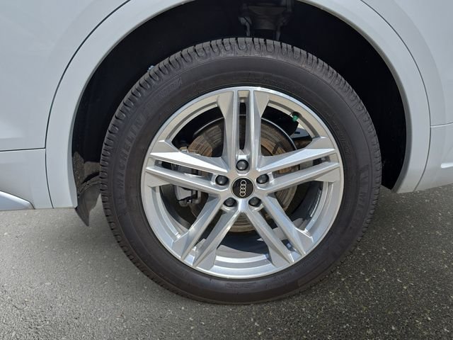Used 2024 White Audi 55 Premium image 37