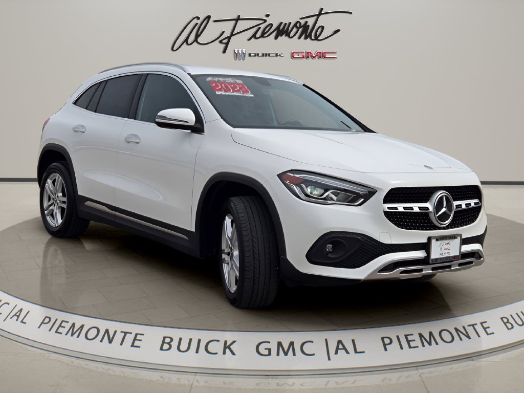 2023 Mercedes-Benz GLA Base