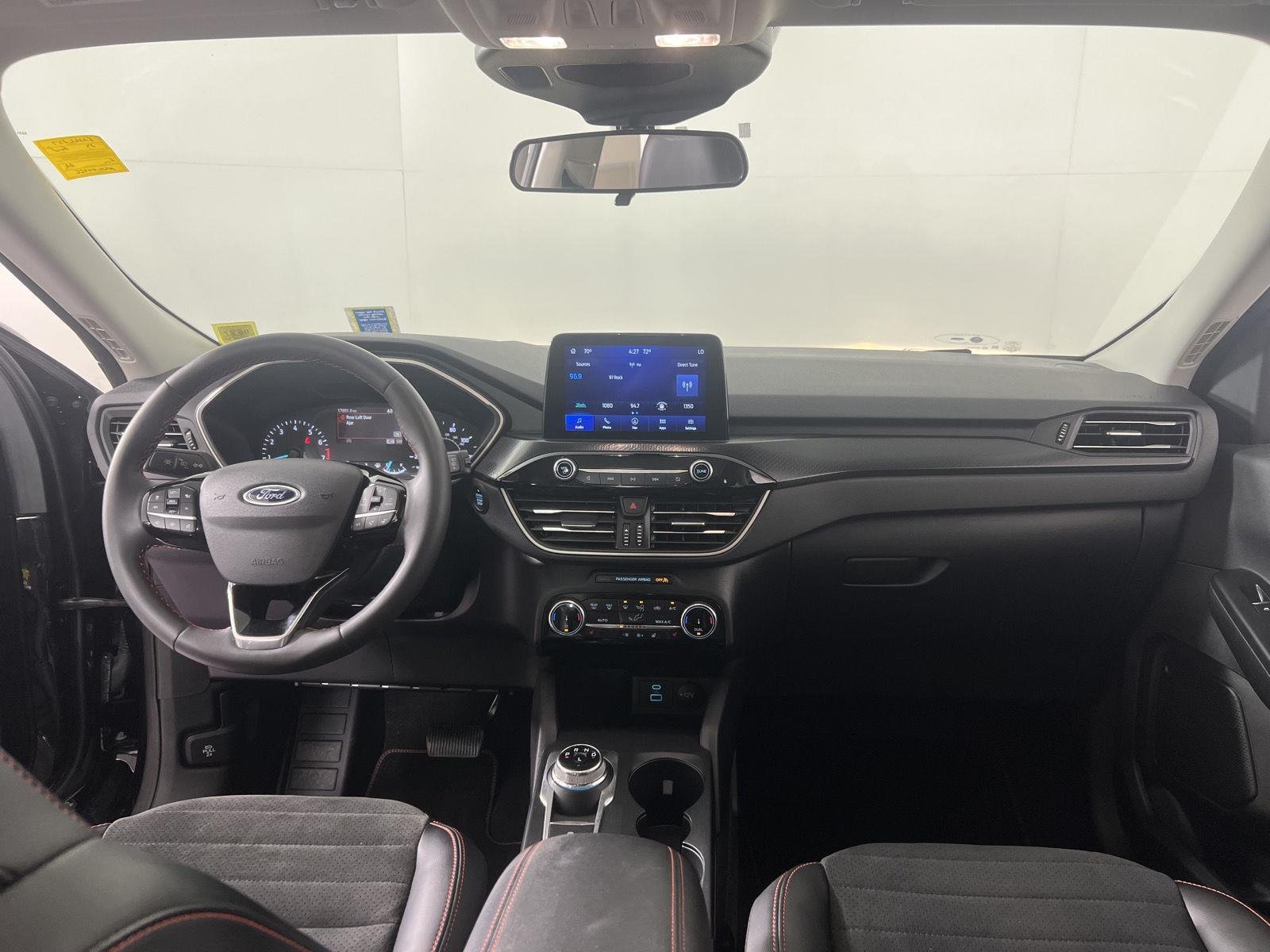 Used 2022 Agate Black Ford SEL image 3