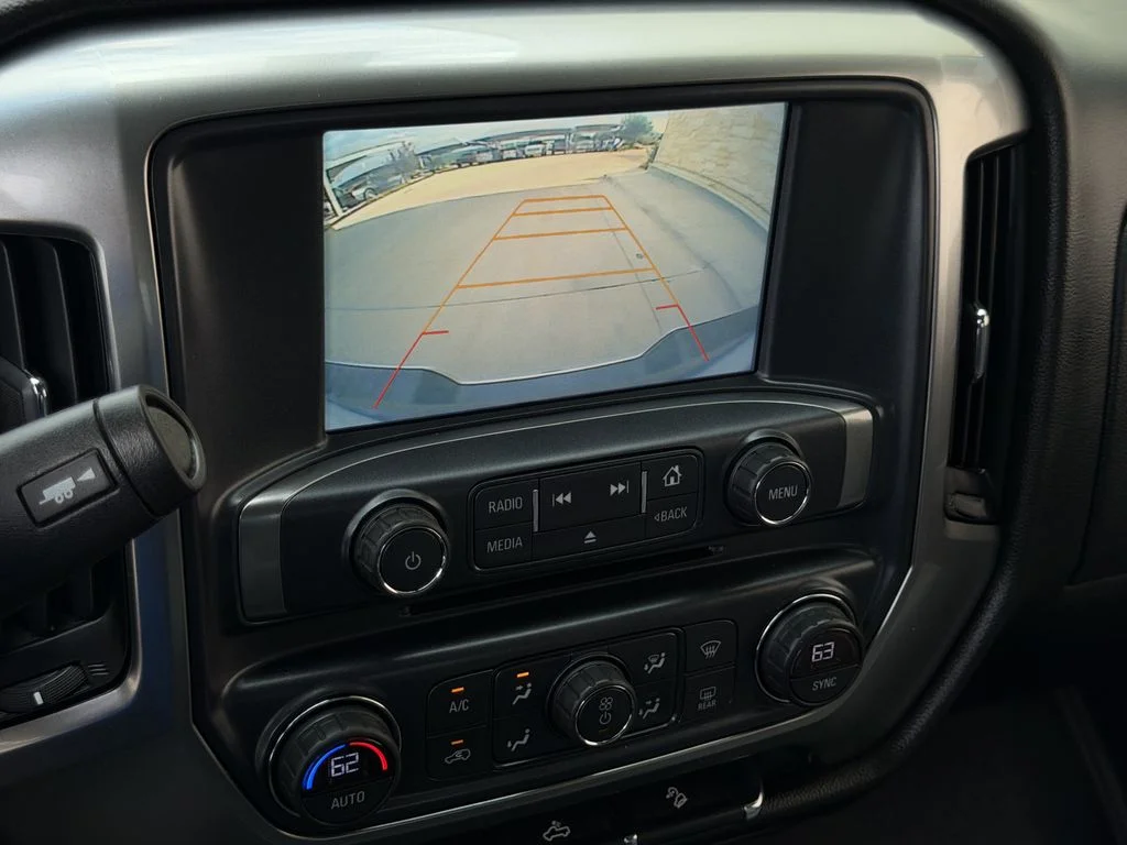 Used 2017 White Chevrolet LT image 22