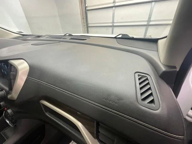 Used 2020 White GMC Denali image 12
