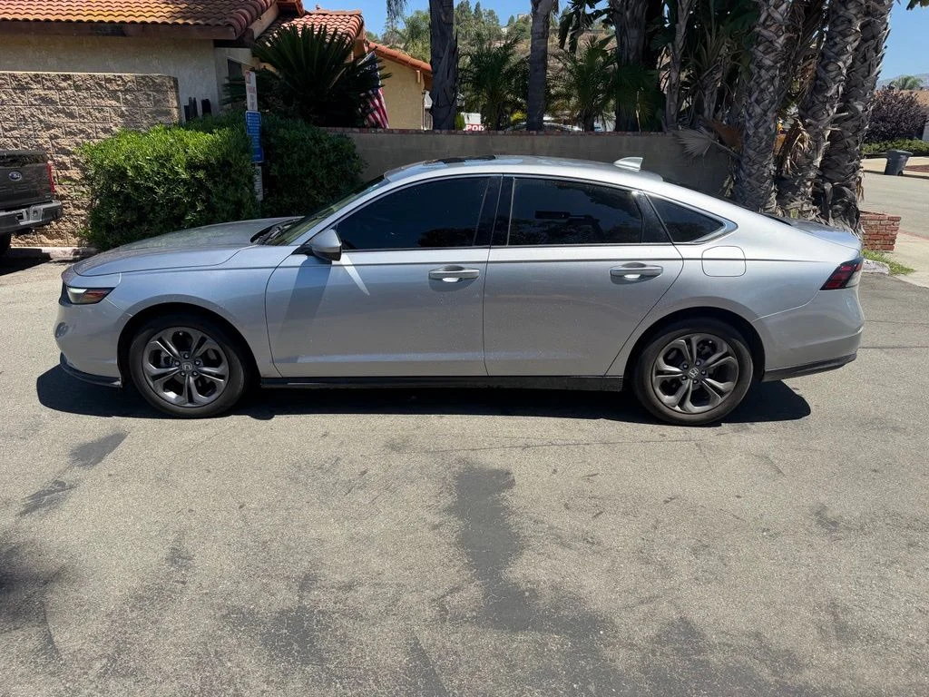 Used 2023 Silver Honda EX image 10